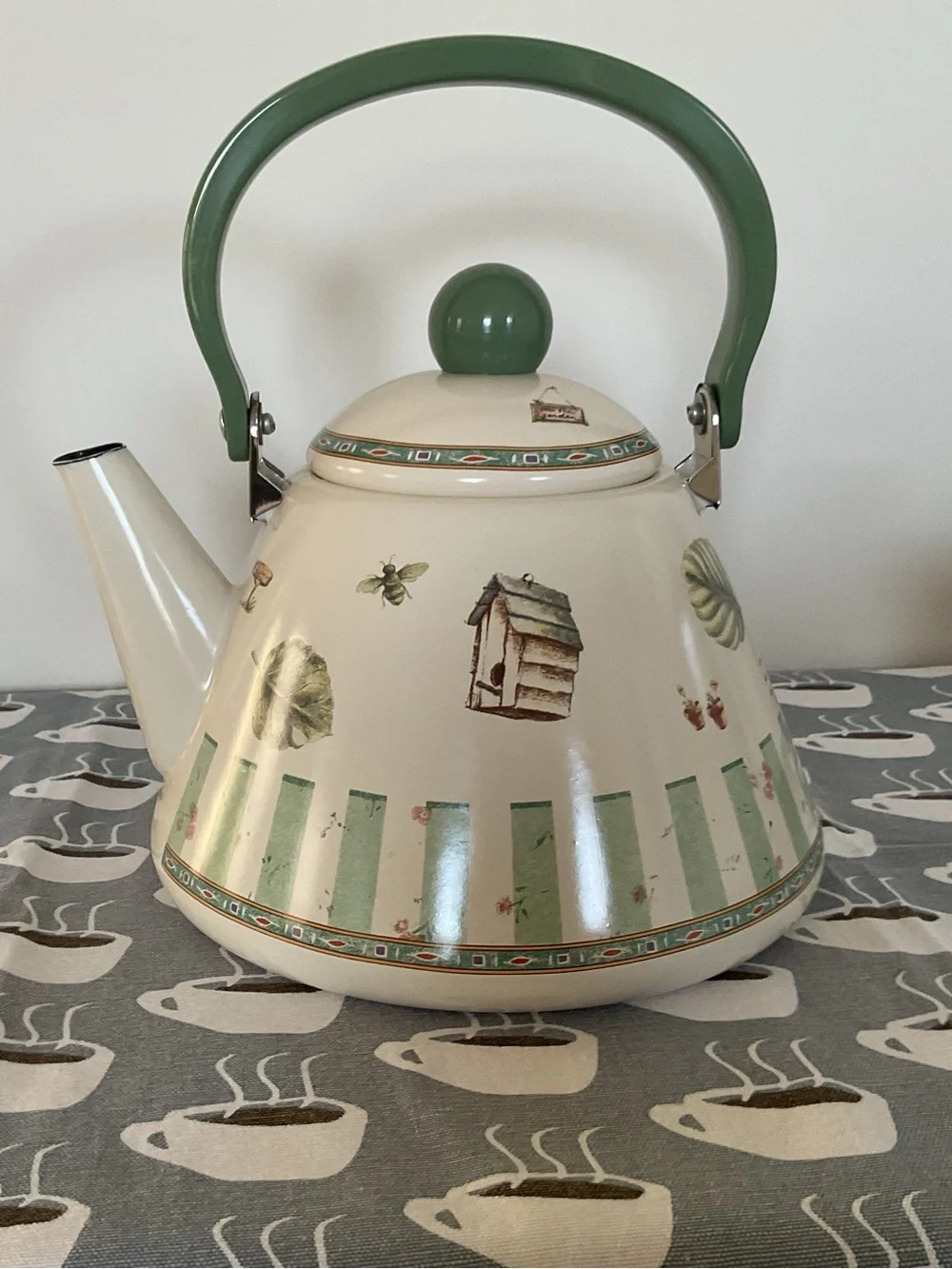 NWOT Pfaltzgraff Naturewoods Enamel Over Metal Teapot Kettle